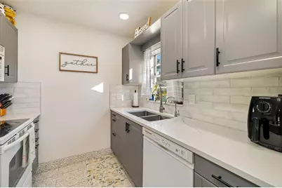 5023 Village Gardens Drive #29, Sarasota, FL 34234 - Photo 10