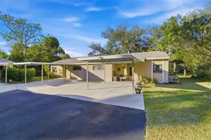 5023 Village Gardens Dr, Sarasota, FL 34234 - Photo 2