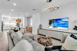 2554 Ruffing Ct, Sarasota, FL 34237 - Photo 18