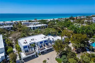 803 Bayport Wy, Longboat Key, FL 34228 - Photo 1