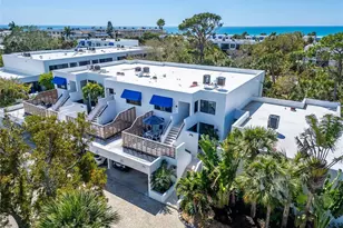 803 Bayport Wy, Longboat Key, FL 34228 - Photo 2