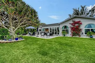 536 Ketch Ln, Longboat Key, FL 34228 - Photo 70