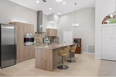 4334 Marcott Circle, Sarasota, FL 34233 - Photo 6