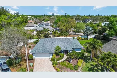 311 75th St Court NW, Bradenton, FL 34209 - Photo 40