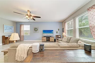 8425 Nandina Drive, Sarasota, FL 34240 - Photo 4