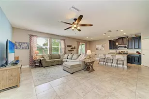 8425 Nandina Dr, Sarasota, FL 34240 - Photo 12