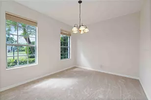 7815 Ashley Cir, University Park, FL 34201 - Photo 28