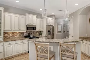 15005 Bowfin Terrace, Lakewood Ranch, FL 34202 - Photo 6