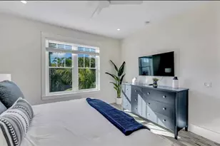 2210 Ave A, Bradenton Beach, FL 34217 - Photo 24