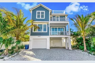 2210 Avenue A, Bradenton Beach, FL 34217 - Photo 1