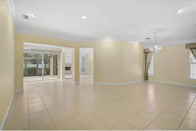 5453 Ashton Manor Drive, Sarasota, FL 34233 - Photo 4