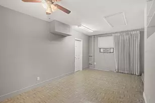 5453 Ashton Manor Dr, Sarasota, FL 34233 - Photo 20