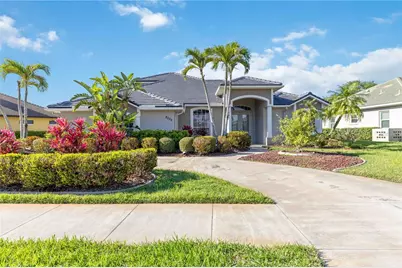 8335 Barton Farms Boulevard, Sarasota, FL 34240 - Photo 2