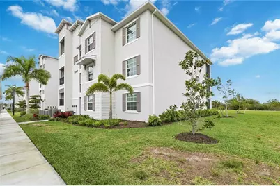 12240 Wellen Golf Street #208, Venice, FL 34293 - Photo 2