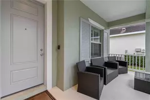 12146 Longview Lake Cir, Bradenton, FL 34211 - Photo 6