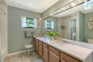 4310 74th Ave E, Sarasota, FL 34243 - Photo 34