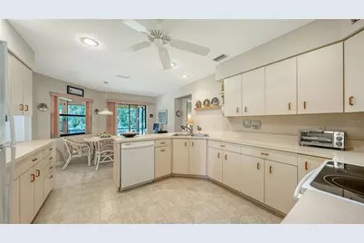 4310 74th Avenue E, Sarasota, FL 34243 - Photo 22