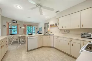 4310 74th Ave E, Sarasota, FL 34243 - Photo 22
