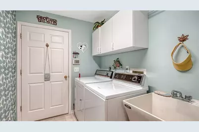 4310 74th Avenue E, Sarasota, FL 34243 - Photo 40