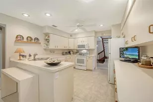 4310 74th Ave E, Sarasota, FL 34243 - Photo 20