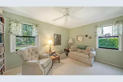 4310 74th Avenue E, Sarasota, FL 34243 - Photo 14