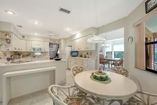 4310 74th Ave E, Sarasota, FL 34243 - Photo 18