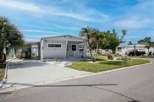 5105 8th St W, Bradenton, FL 34207 - Photo 8