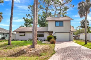 2631 Fiesta Dr, Venice, FL 34293 - Photo 2