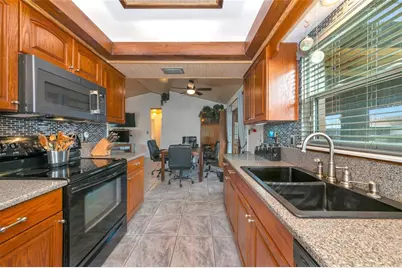 2631 Fiesta Drive, Venice, FL 34293 - Photo 28