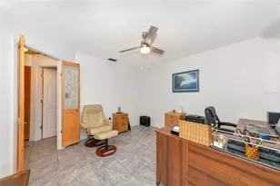 2631 Fiesta Dr, Venice, FL 34293 - Photo 18