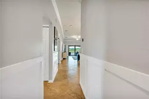 5577 Palmer Cir, Bradenton, FL 34211 - Photo 4