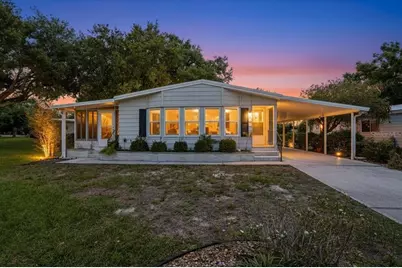 8514 Monarch Place, Palmetto, FL 34221 - Photo 2