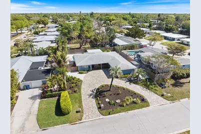 2513 Mineola Way, Sarasota, FL 34239 - Photo 4