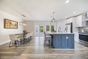 2513 Mineola Way, Sarasota, FL 34239 - Photo 12