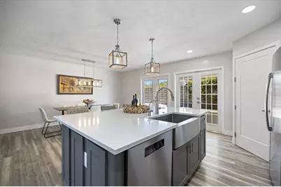 2513 Mineola Way, Sarasota, FL 34239 - Photo 6