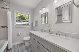 2513 Mineola Way, Sarasota, FL 34239 - Photo 28