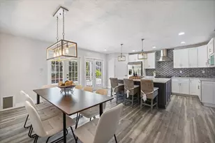 2513 Mineola Way, Sarasota, FL 34239 - Photo 14