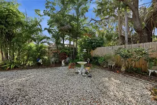 952 46th St, Sarasota, FL 34234 - Photo 24
