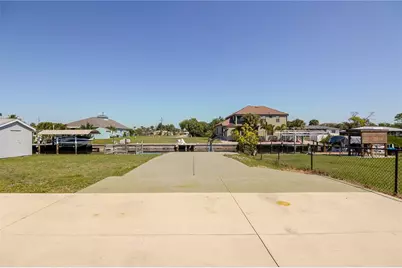 18310 Van Nuys Circle, Port Charlotte, FL 33948 - Photo 80