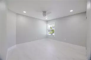 18310 Van Nuys Cir, Port Charlotte, FL 33948 - Photo 32