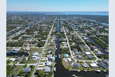 18310 Van Nuys Circle, Port Charlotte, FL 33948 - Photo 62