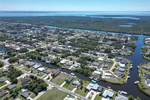 18310 Van Nuys Cir, Port Charlotte, FL 33948 - Photo 60