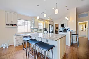 7663 Pesaro Dr, Sarasota, FL 34238 - Photo 16