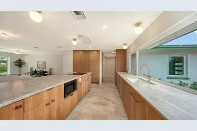 1967 Brookhaven Drive, Sarasota, FL 34239 - Photo 16