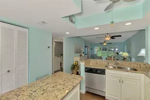 433 Cerromar Ln, Venice, FL 34293 - Photo 10
