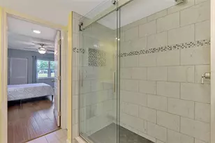 433 Cerromar Ln, Venice, FL 34293 - Photo 22