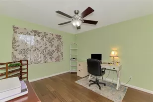 433 Cerromar Ln, Venice, FL 34293 - Photo 24