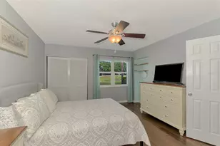 433 Cerromar Ln, Venice, FL 34293 - Photo 16