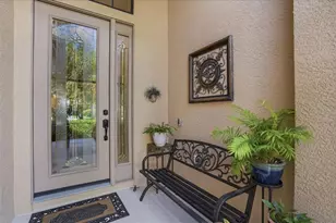 8205 Stirling Falls Cir, Sarasota, FL 34243 - Photo 6