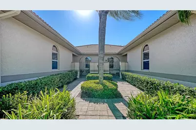 3410 Chelmsford Court #3, Sarasota, FL 34235 - Photo 4